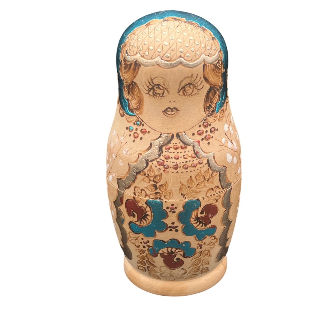 Vtg Russian Matryoshka nesting doll
Dolls-Burnt Wood‎ Matryoshka w/ Foils-Signed